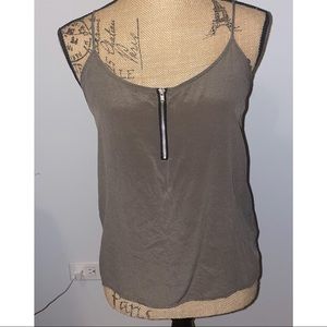 Love21 tank with adjustable straps
